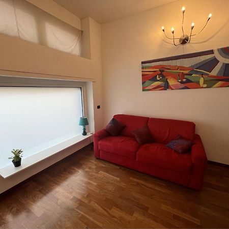 La Vetrata Apartment Milan Bagian luar foto