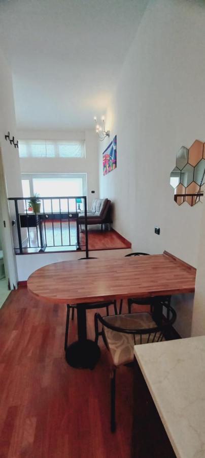 La Vetrata Apartment Milan Bagian luar foto